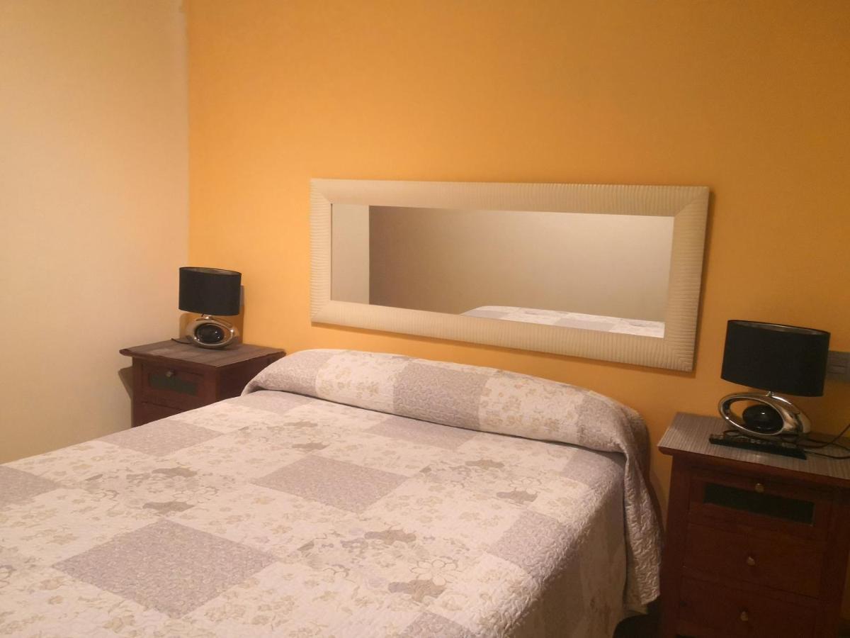 Chevere Naranja Apartamento Oviedo